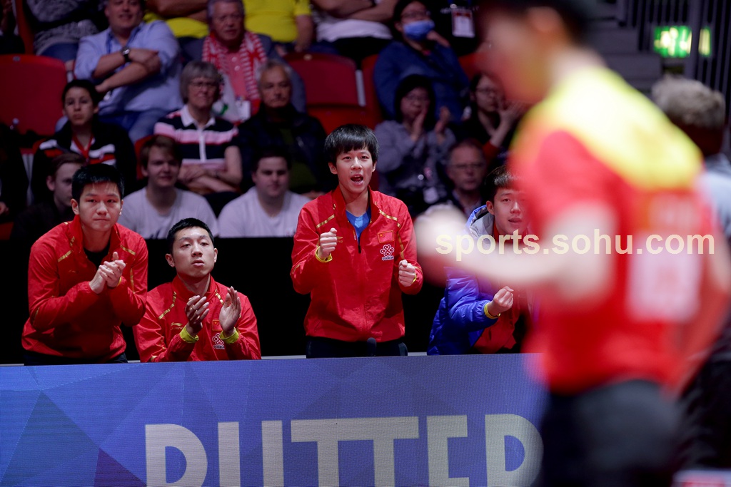 奥地利队险胜英格兰队，马龙带队取胜的简单介绍