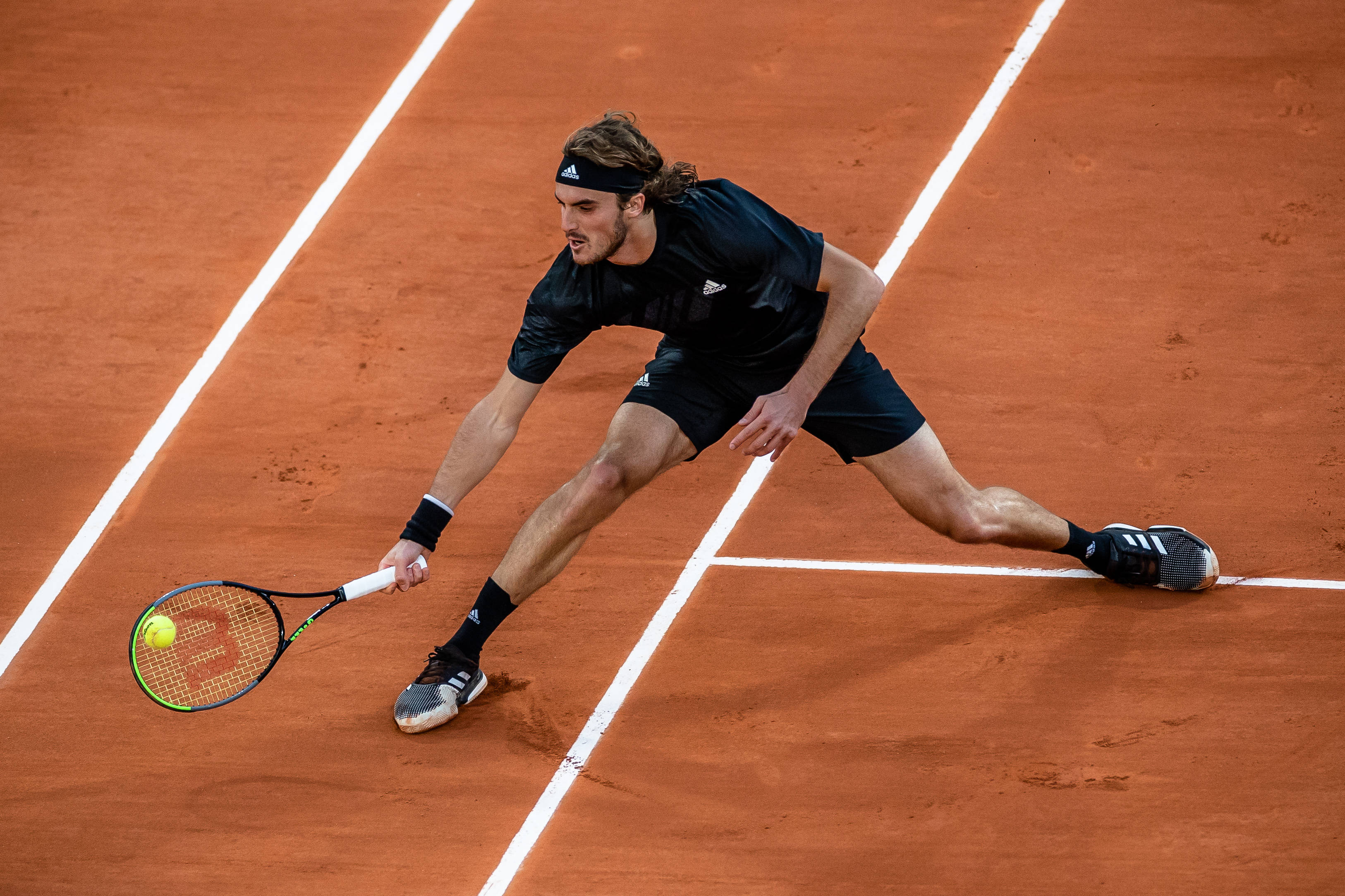 美网绝杀法网，西西帕斯惊艳四座的简单介绍