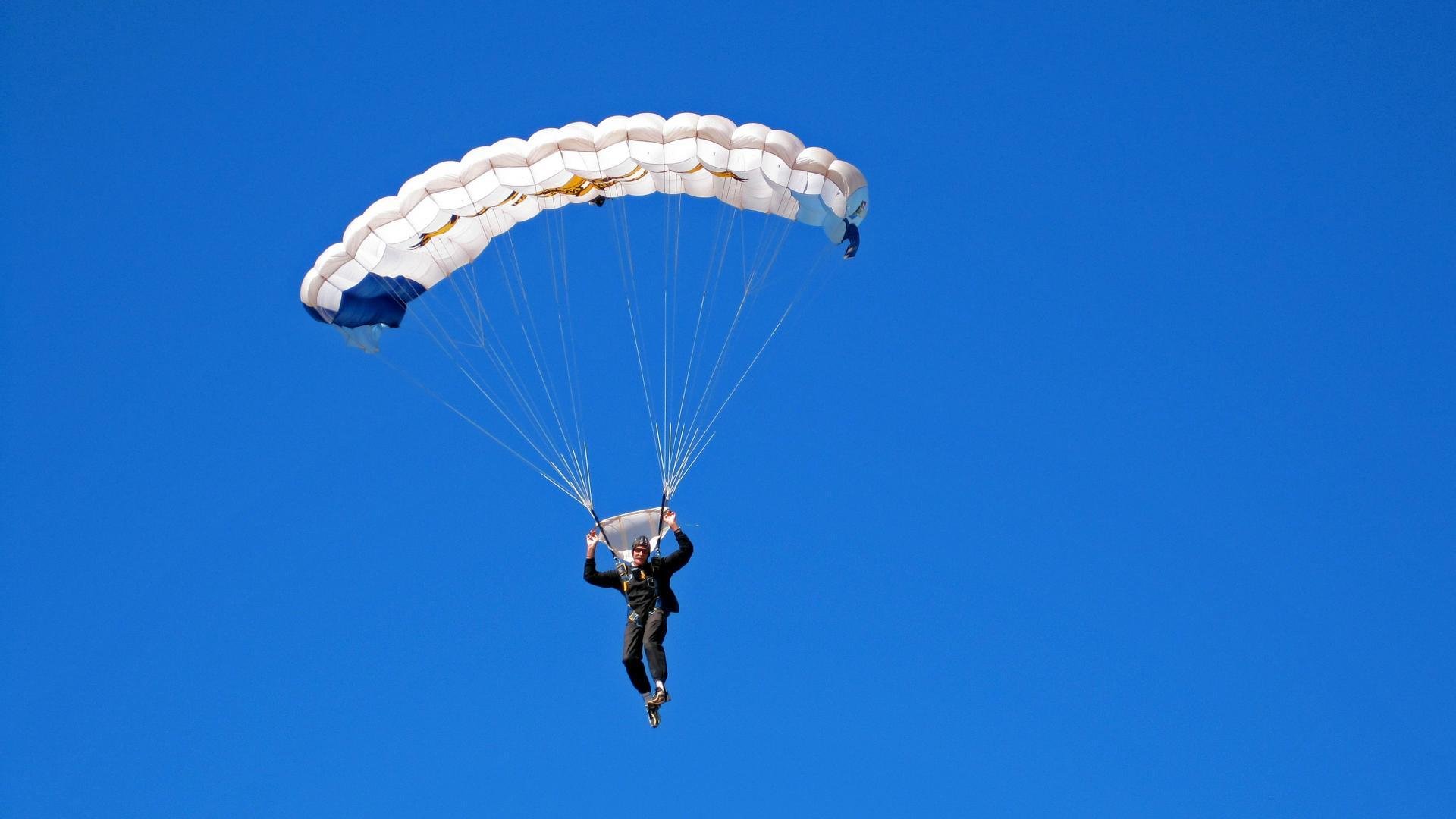 绝杀之夜！浓眉哥状态火热，山东队险胜江苏队