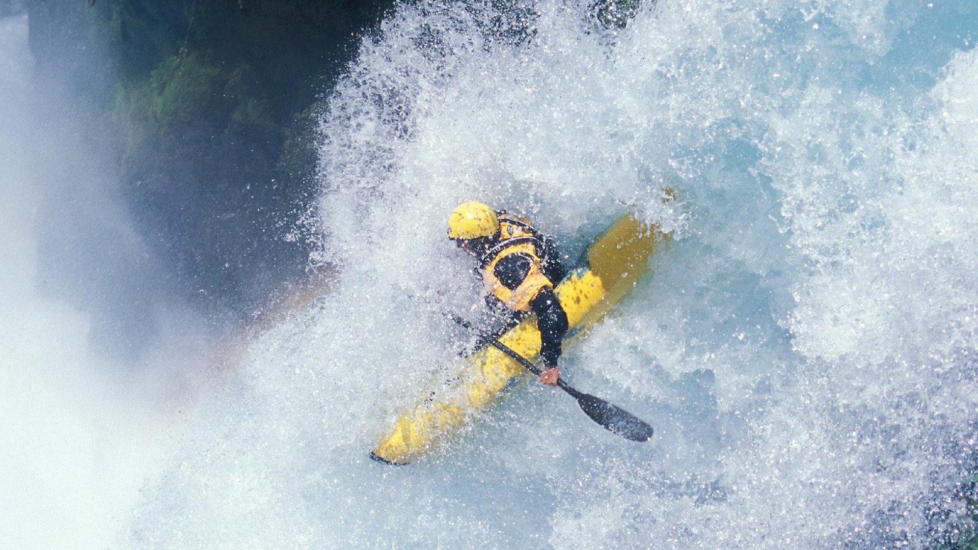 红牛二队绝杀法拉利，诺里斯刷新纪录，一场改写历史的雨战
